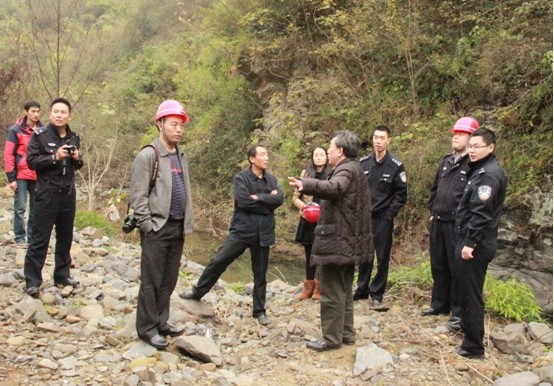 爆破专家讲解相关事宜
