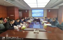 发挥平台作用　当好行业桥梁